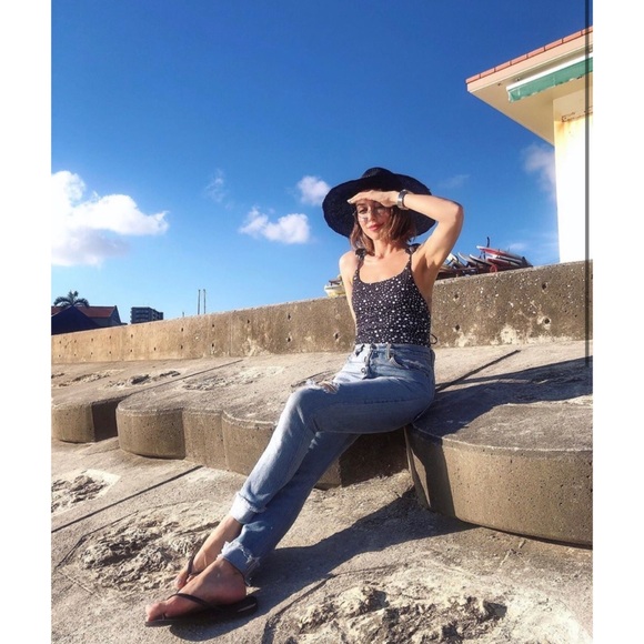 Sister Jane x Guacamole star gaze one pc swimsuit - Picture 3 of 7